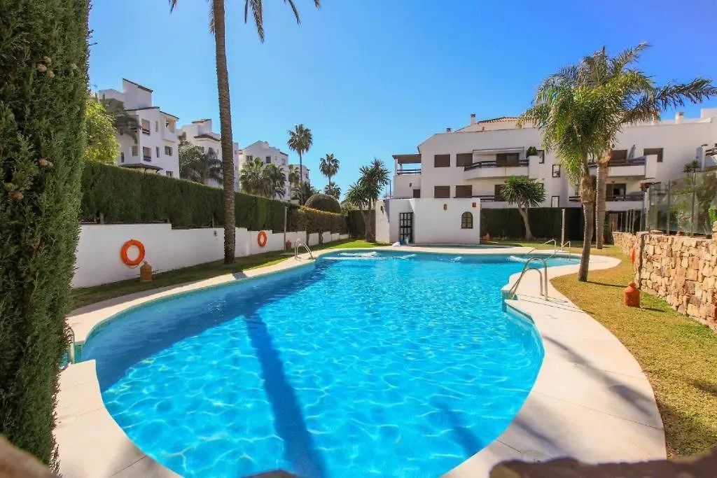 Beachside Apartment Costalita Sol - Huge Terrace & Pool 에스테포나