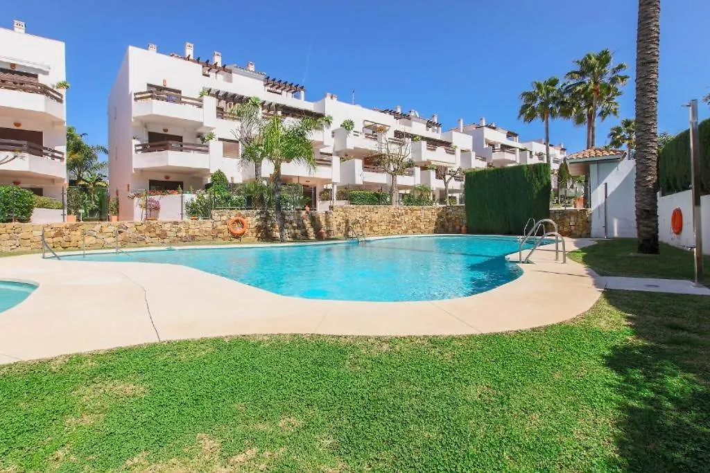 Beachside Apartment Costalita Sol - Huge Terrace & Pool 에스테포나